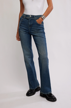 Load image into Gallery viewer, Sabine Slim A-Line Jeans