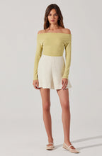 Load image into Gallery viewer, Anahi Off Shoulder Top