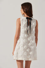 Load image into Gallery viewer, Floria 3D Floral Appliqué Dress