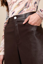 Load image into Gallery viewer, Sleek Vibe Leather Pants