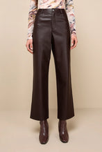 Load image into Gallery viewer, Sleek Vibe Leather Pants